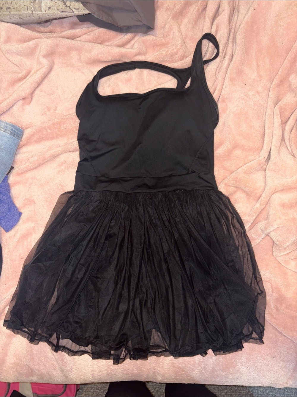 Black Sleeveless dress